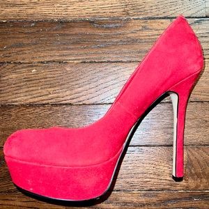 NEW Bakers Red Suede Pump Platform Heel - Perfect Holiday Heels